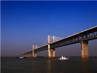 芜湖长江大桥桥梁加固工程